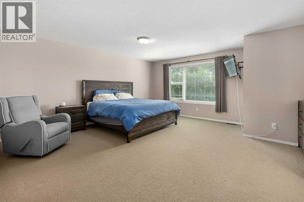 60 Chapala Square SE - 18