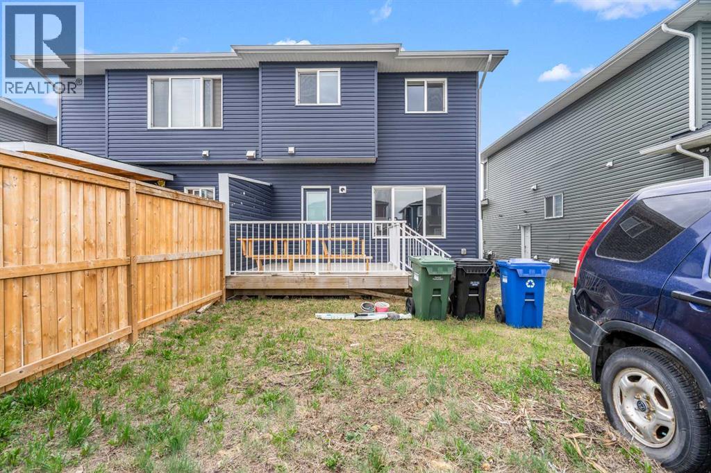 52 Red Embers Manor NE - 29