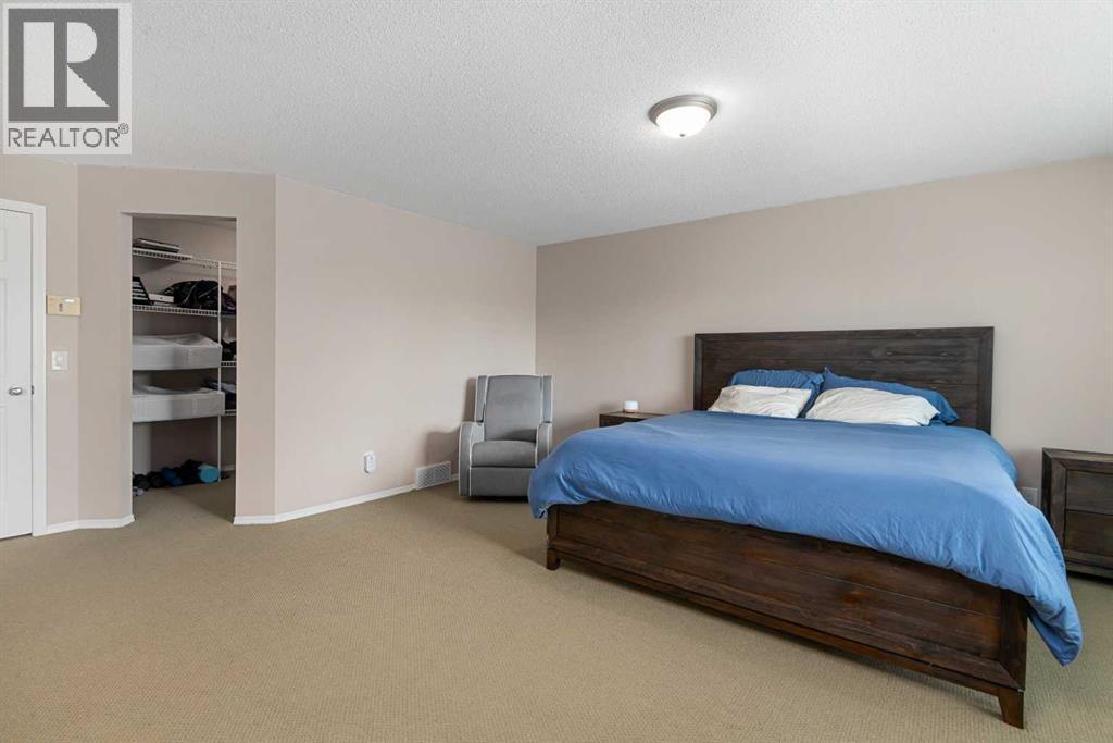 60 Chapala Square SE - 19