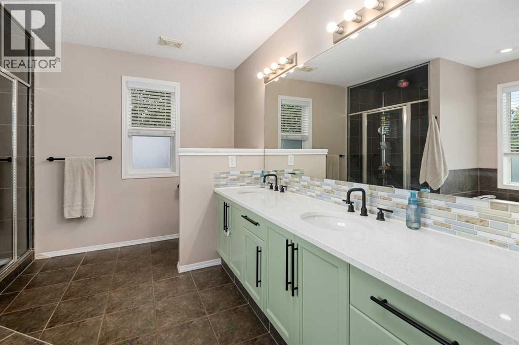 60 Chapala Square SE - 21