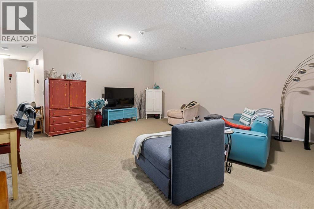 60 Chapala Square SE - 27