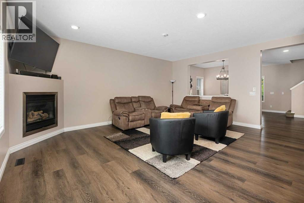 60 Chapala Square SE - 4