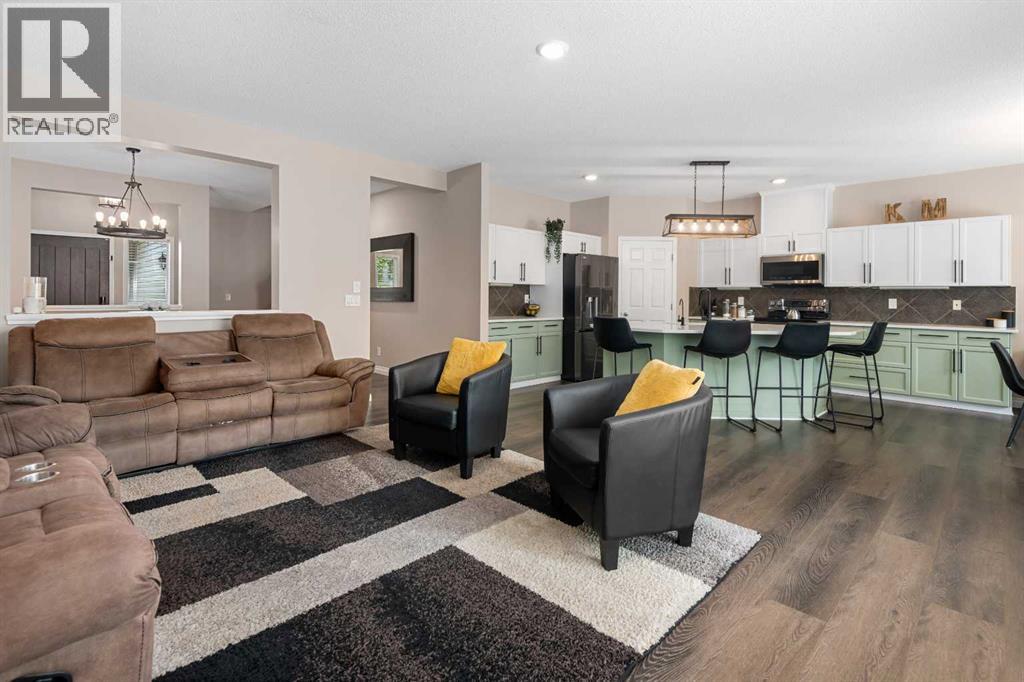60 Chapala Square SE - 5
