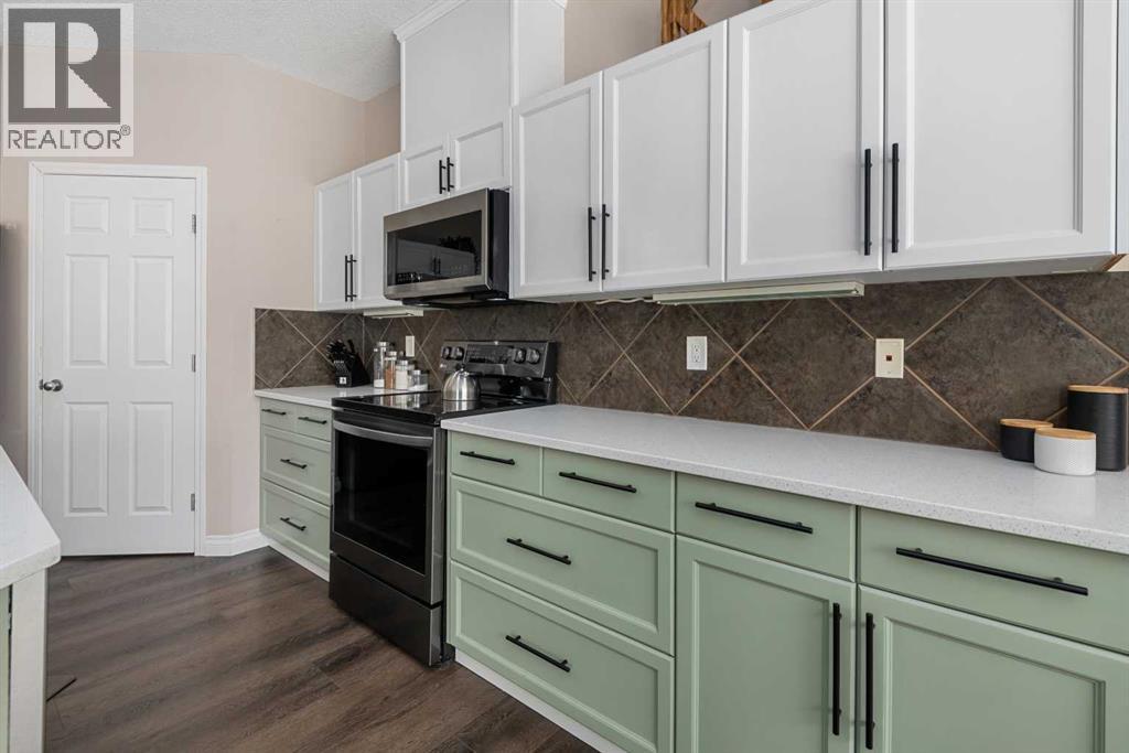 60 Chapala Square SE - 9