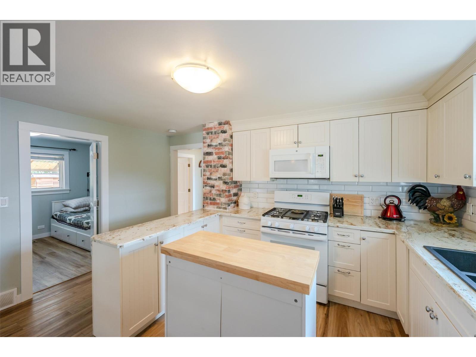 6430 SPARTAN Street - 6