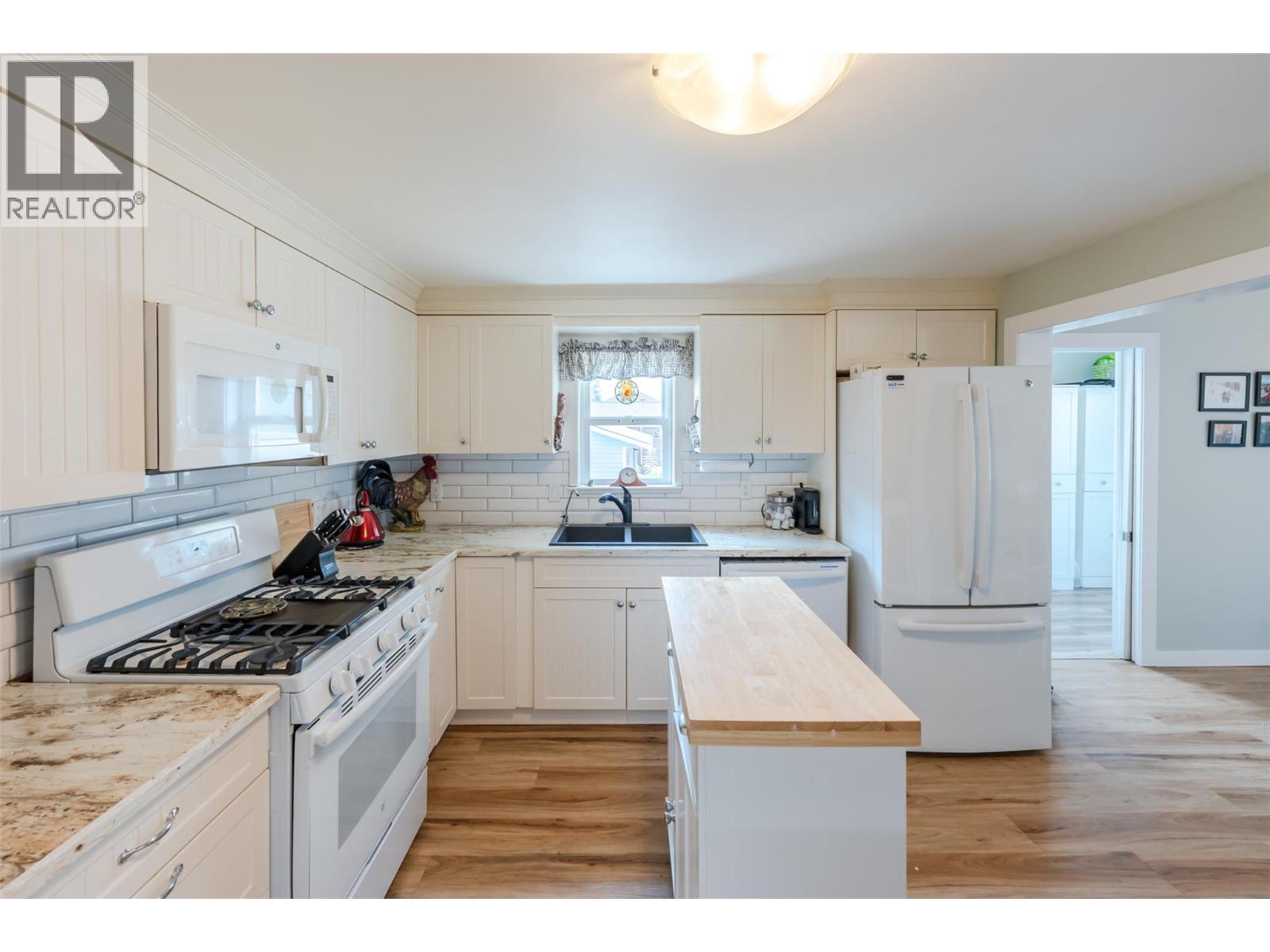 6430 SPARTAN Street - 3