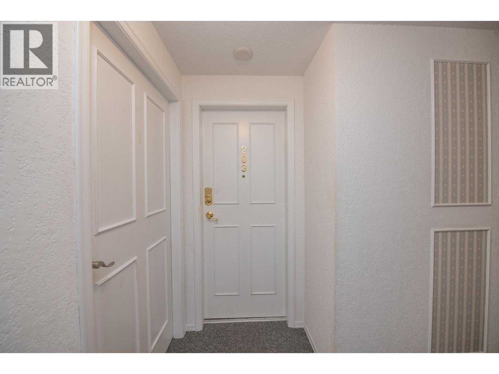 #203 4000 27 Avenue - 6