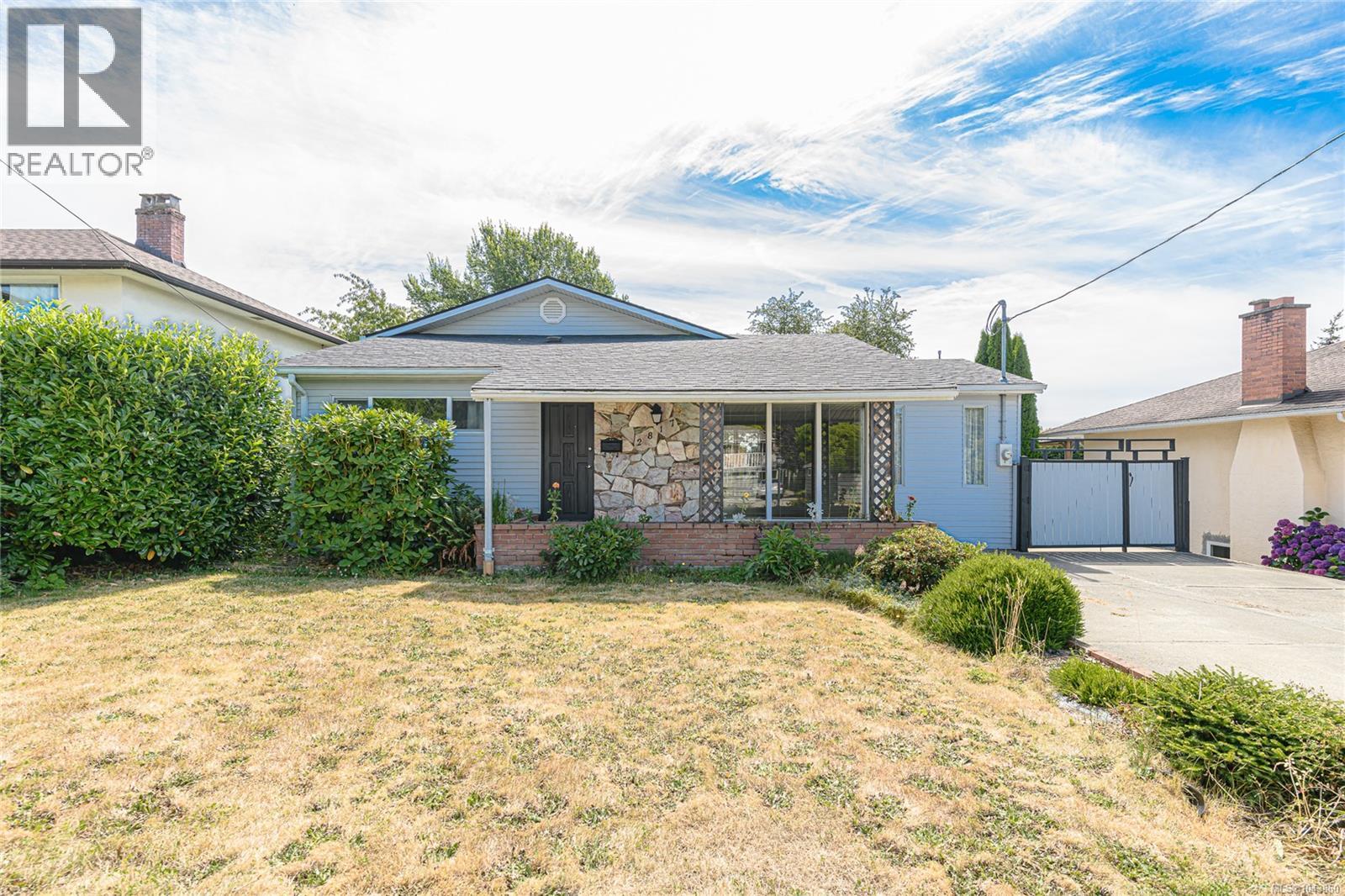 2817 Adelaide Ave - 1