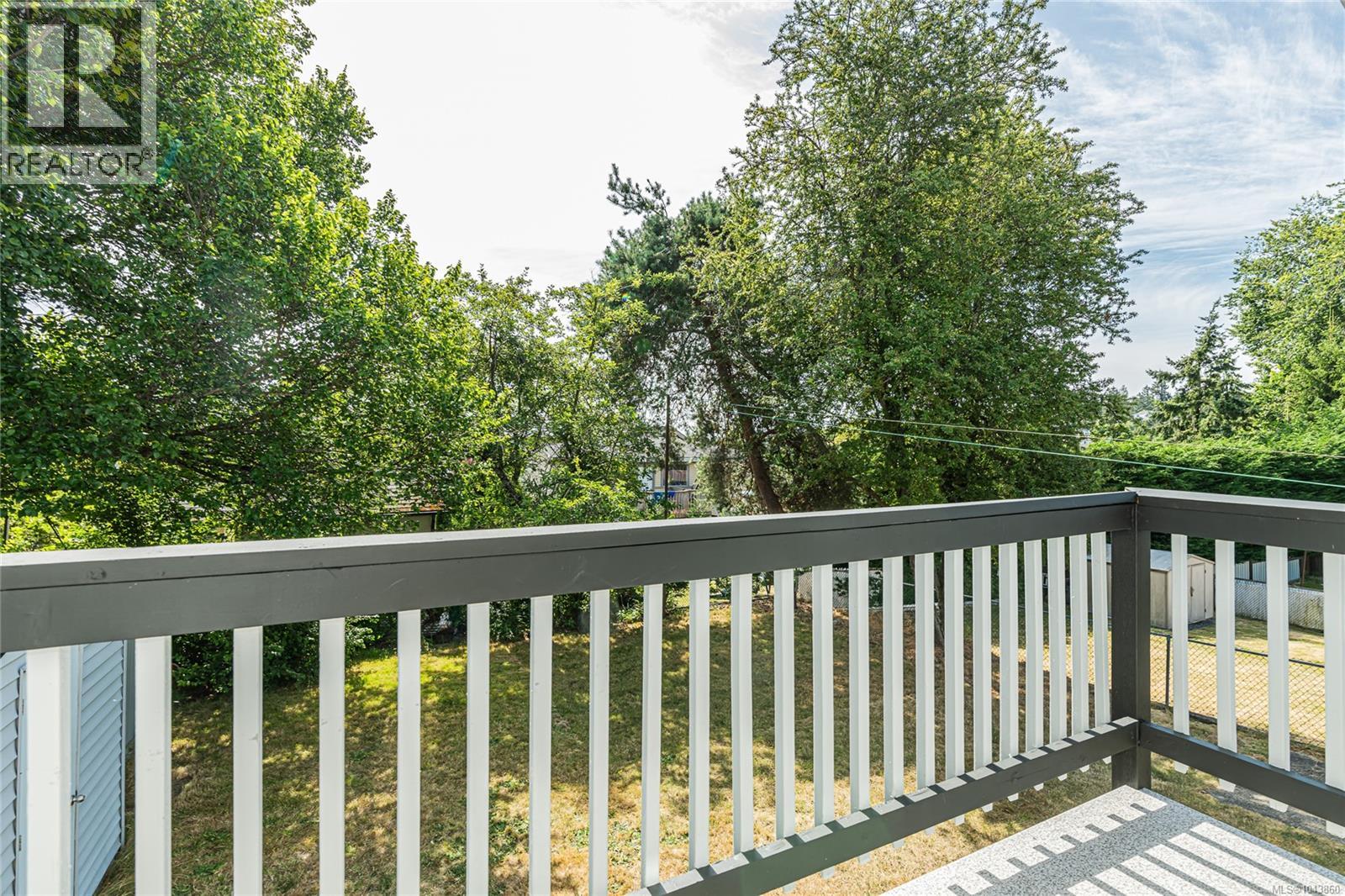 2817 Adelaide Ave - 21
