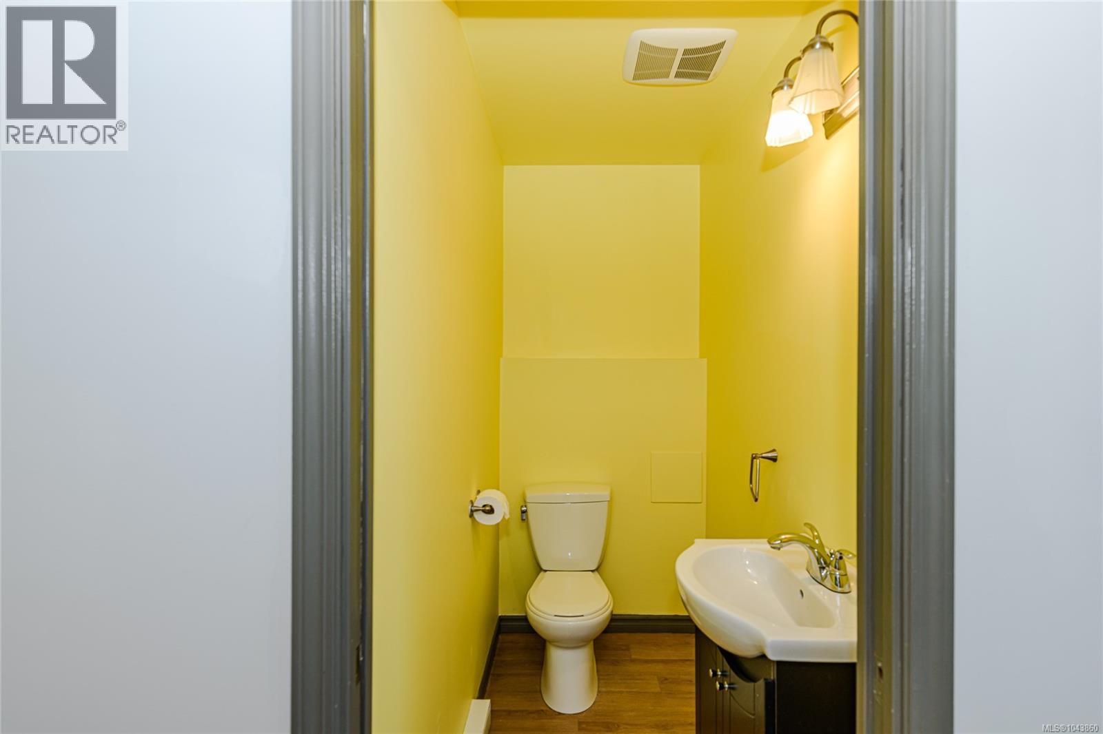 2817 Adelaide Ave - 33