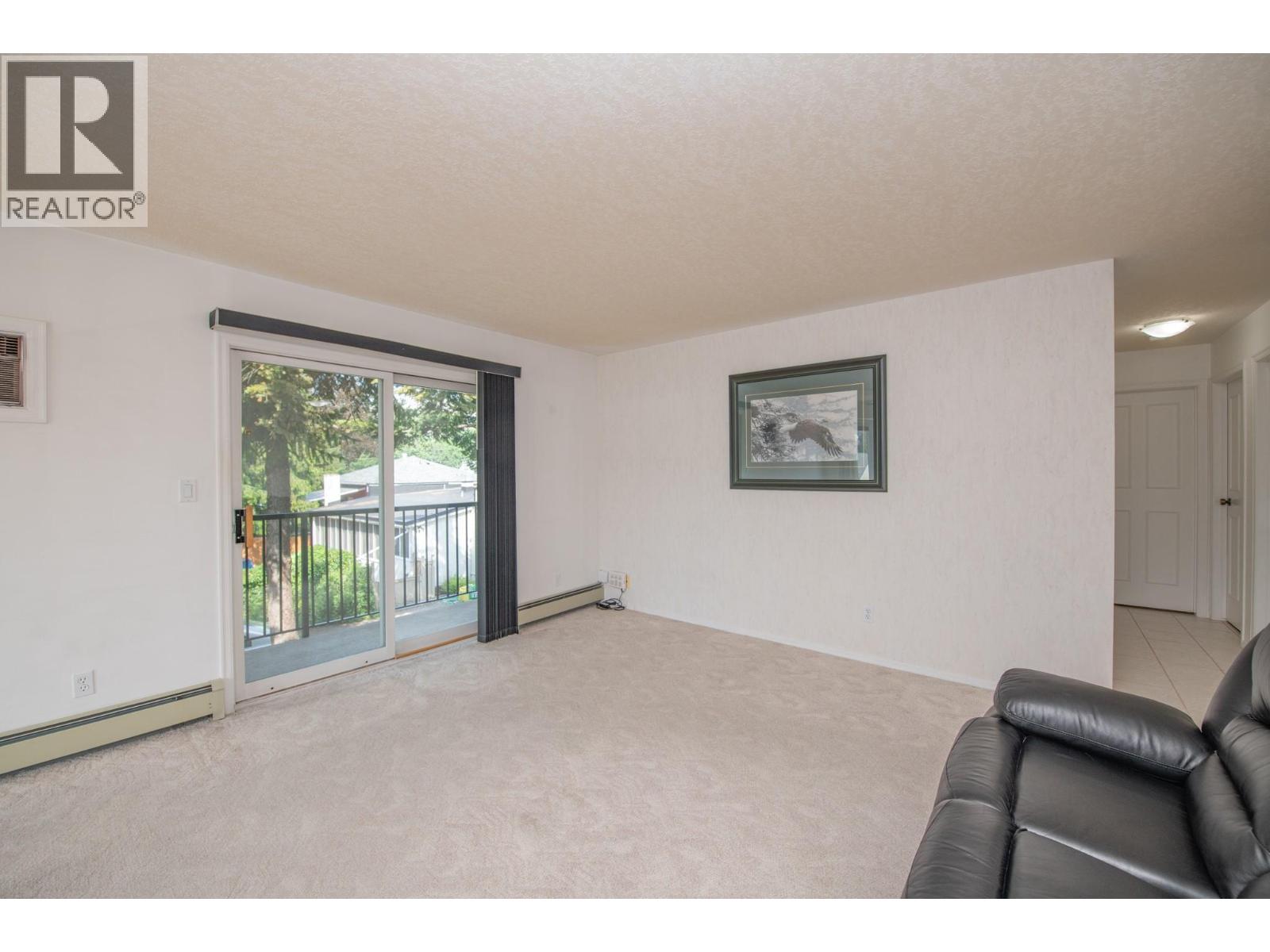 #203 4000 27 Avenue - 12