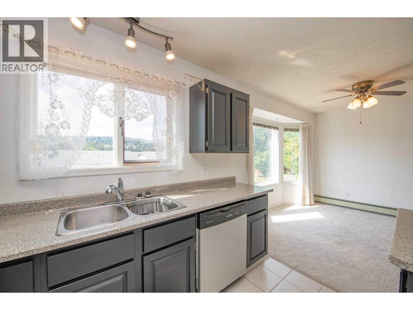 #203 4000 27 Avenue - 17