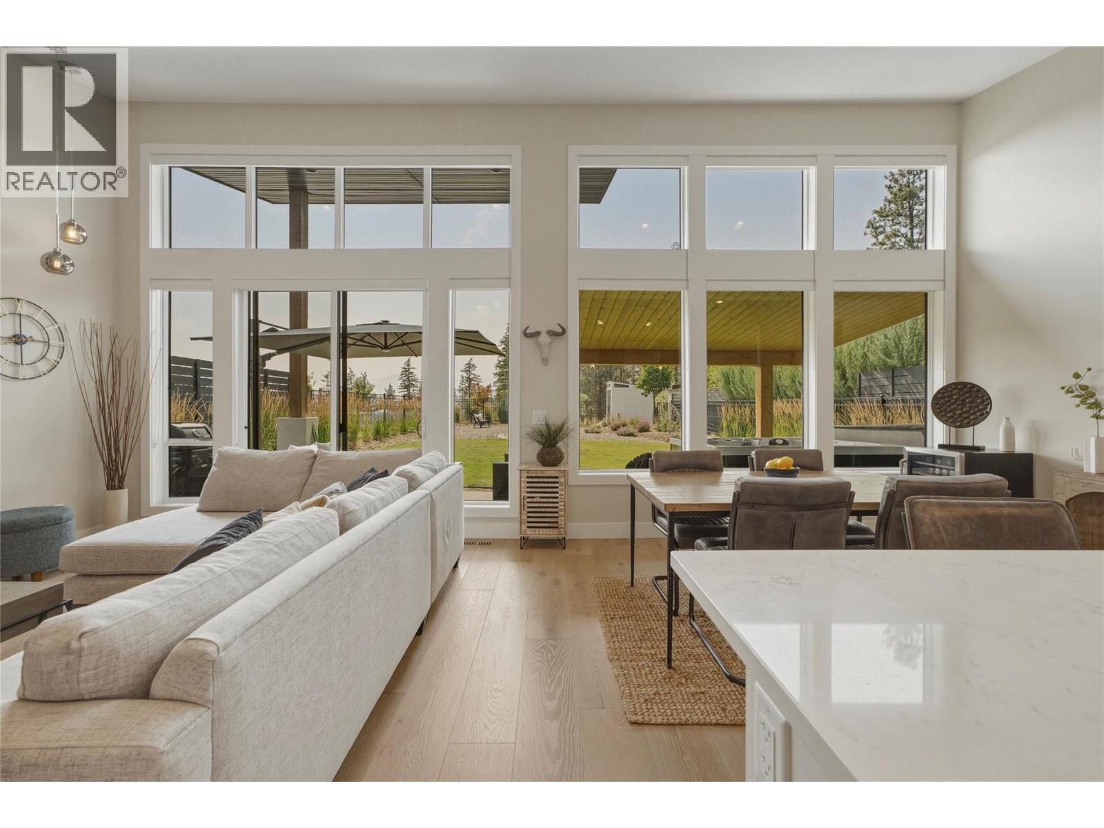 10282 Long Road - 20