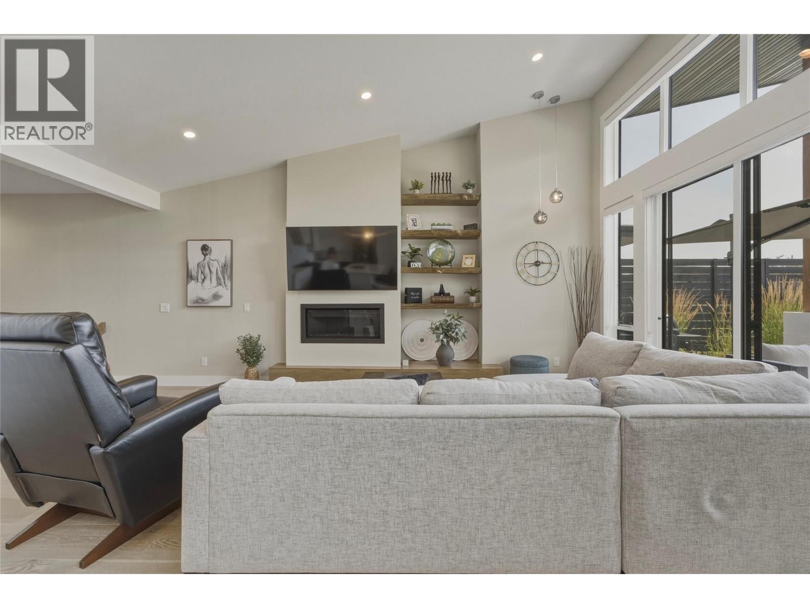 10282 Long Road - 21