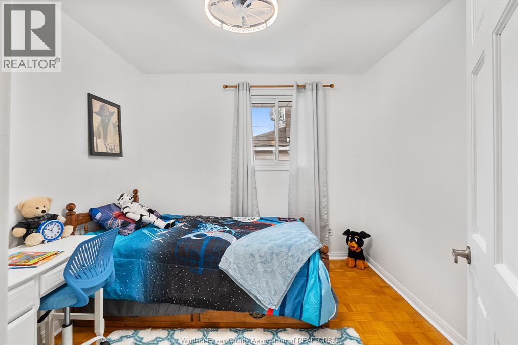 1491 ELLROSE AVENUE - 20