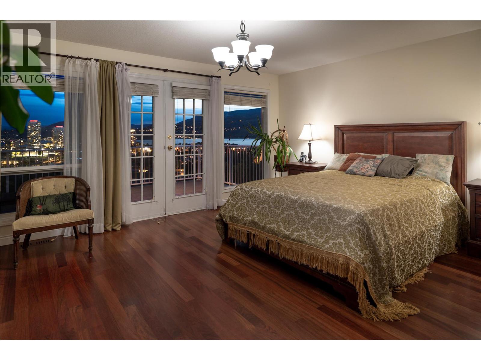 740 ROYAL PINE Drive - 4