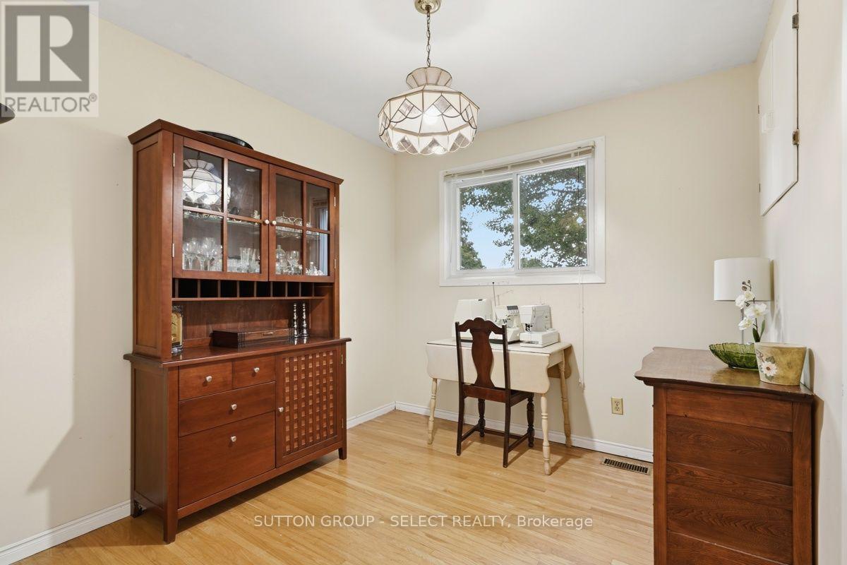 643 WIDMORE DRIVE - 23