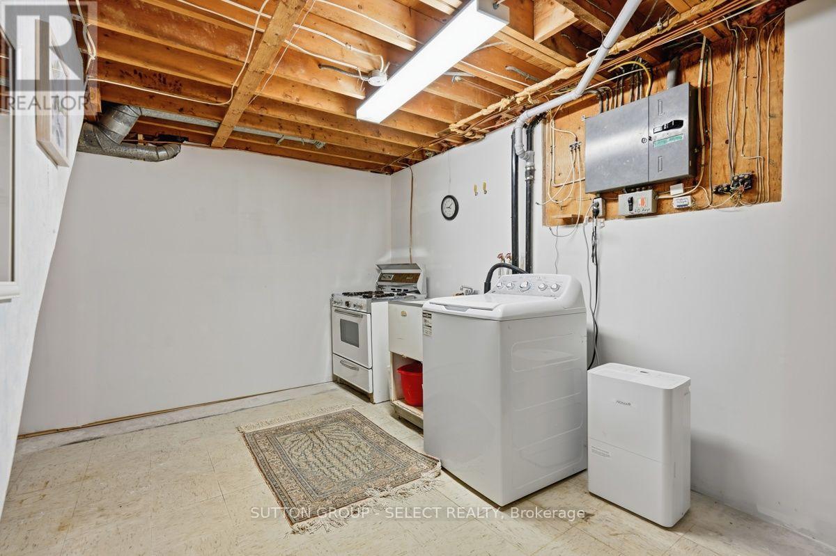 643 WIDMORE DRIVE - 39