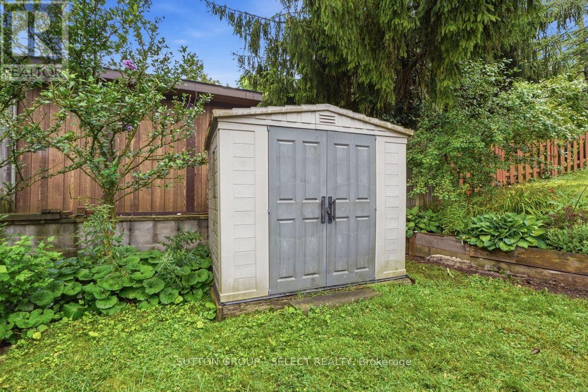 643 WIDMORE DRIVE - 47