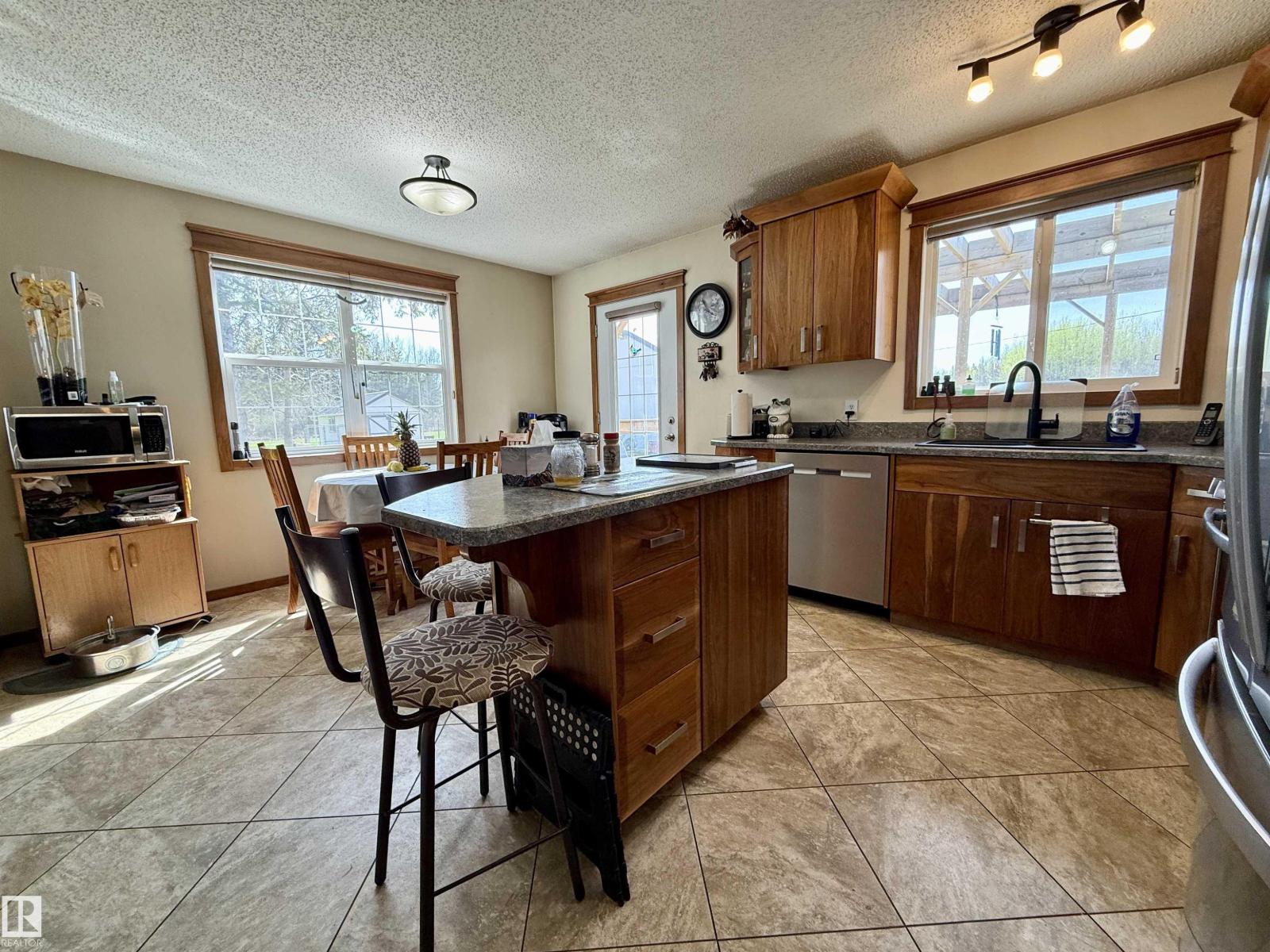 61130 RGE RD 50 - 19