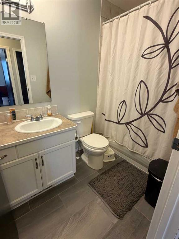 5214 45 Avenue - 14