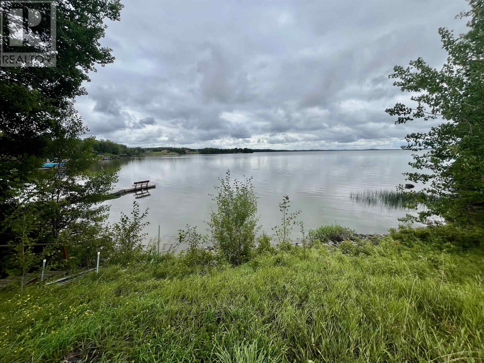 206 McMillan CRES - 4