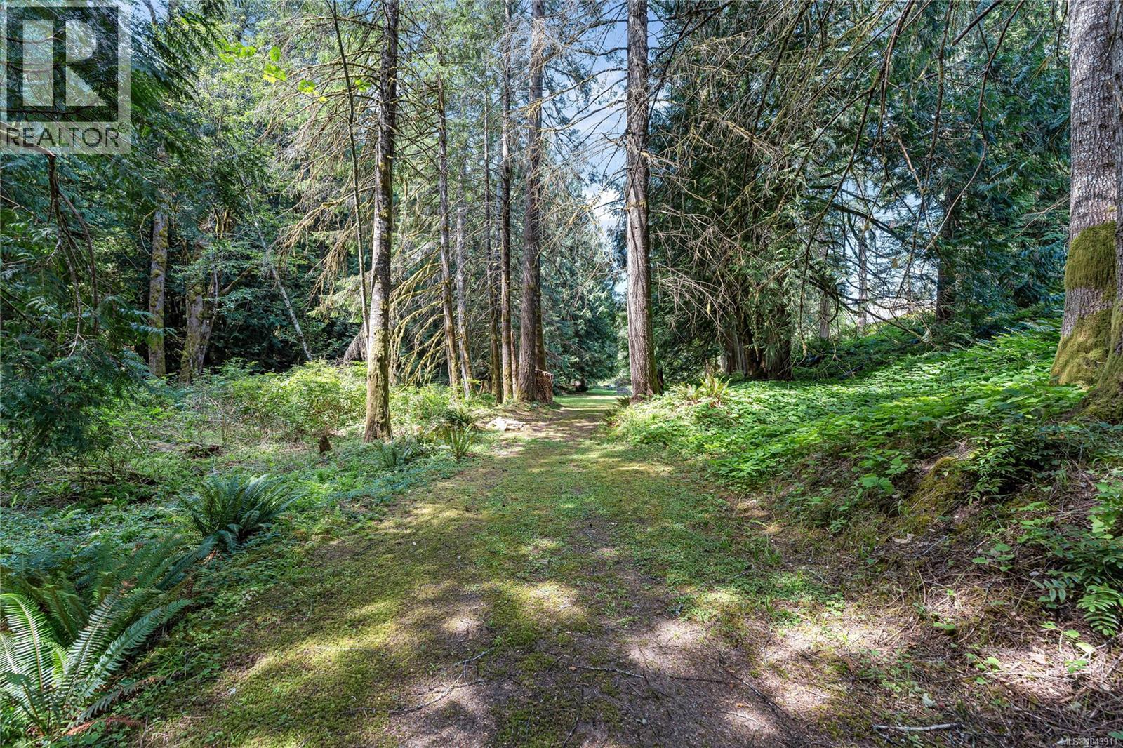 6560 McLean Rd - 52