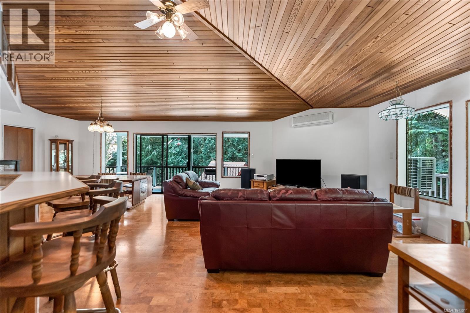 6560 McLean Rd - 11