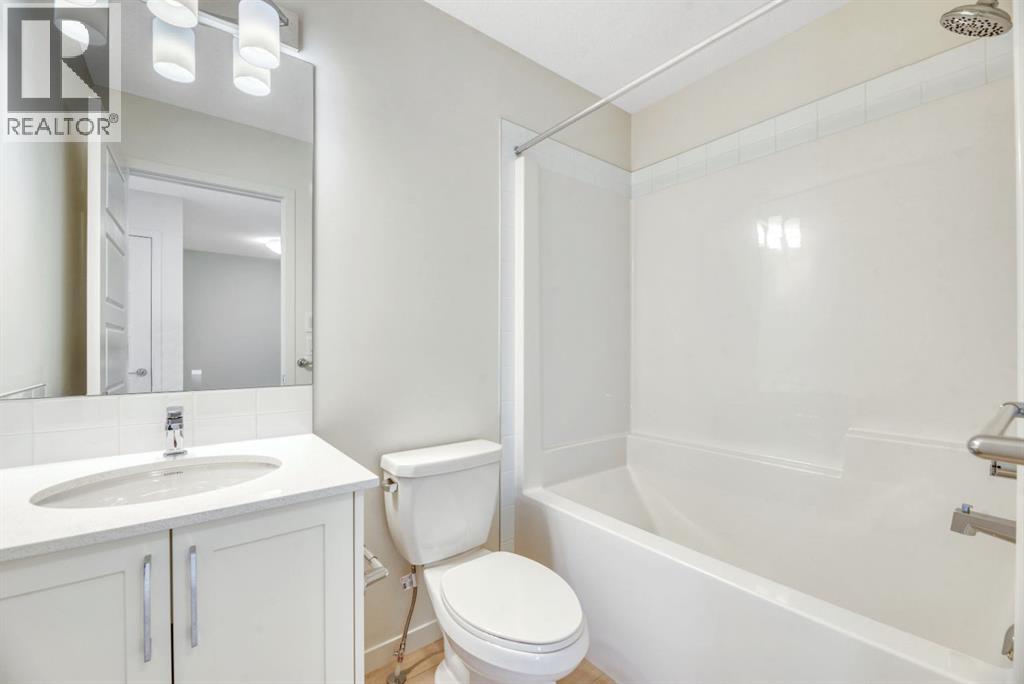 296 Marmot Grove NW - 30
