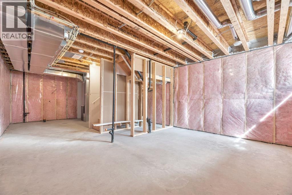 296 Marmot Grove NW - 32