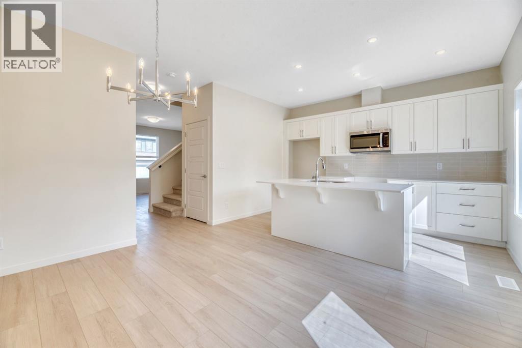 296 Marmot Grove NW - 15