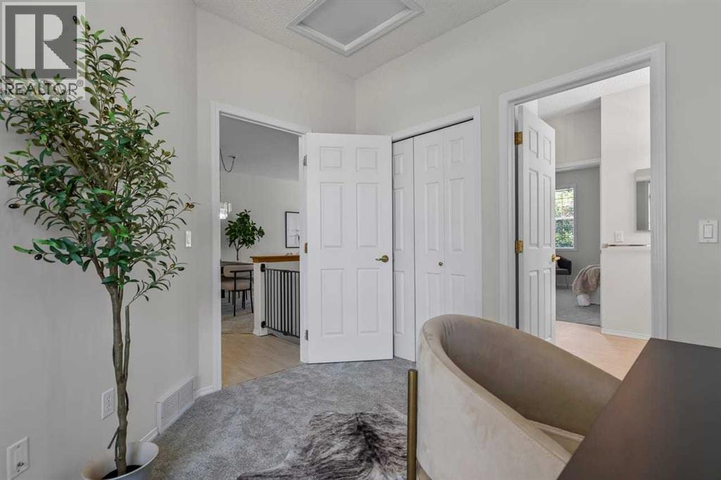 139 Hidden Valley Green NW - 23
