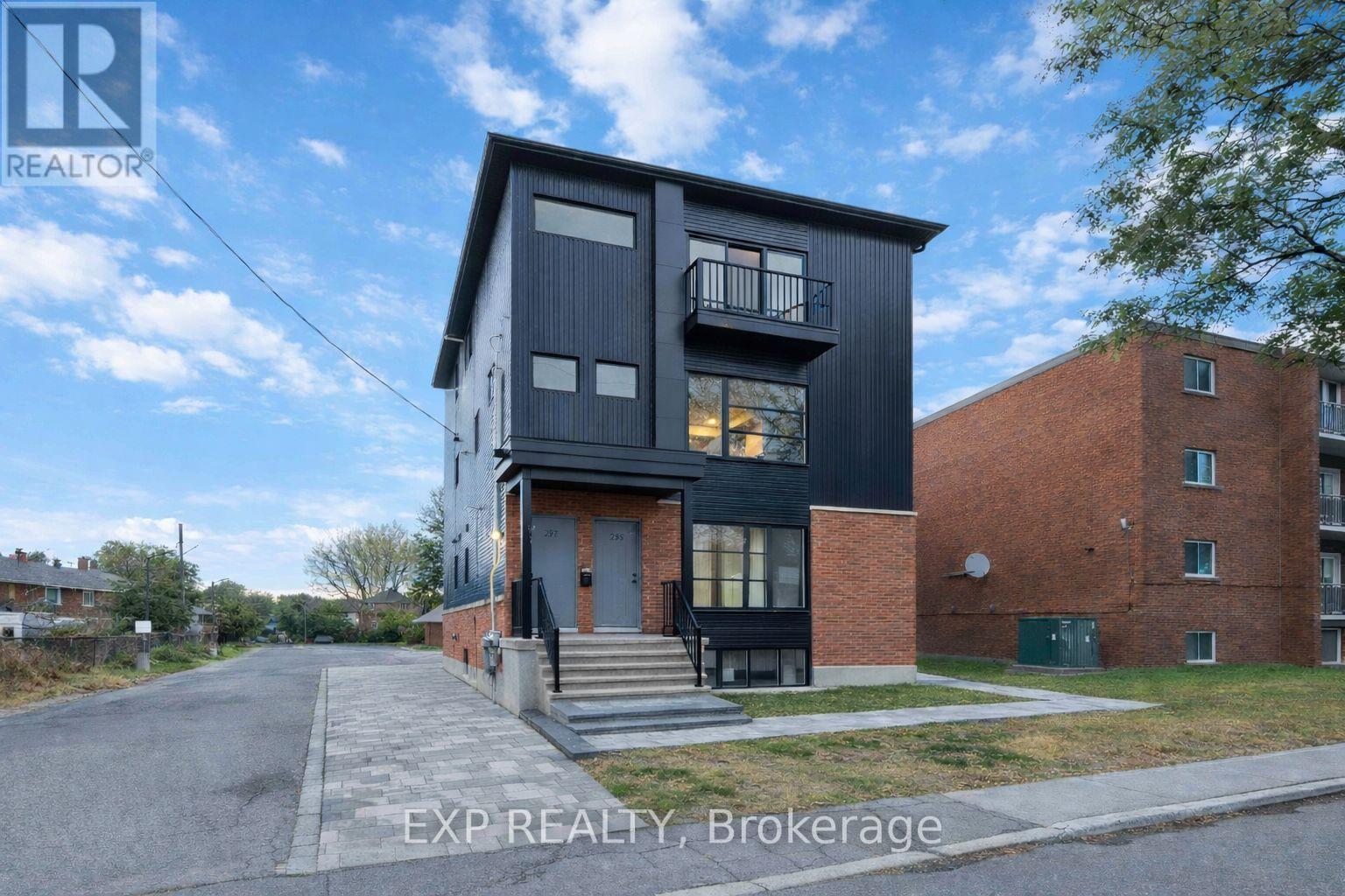 255 PRESLAND ROAD - 1