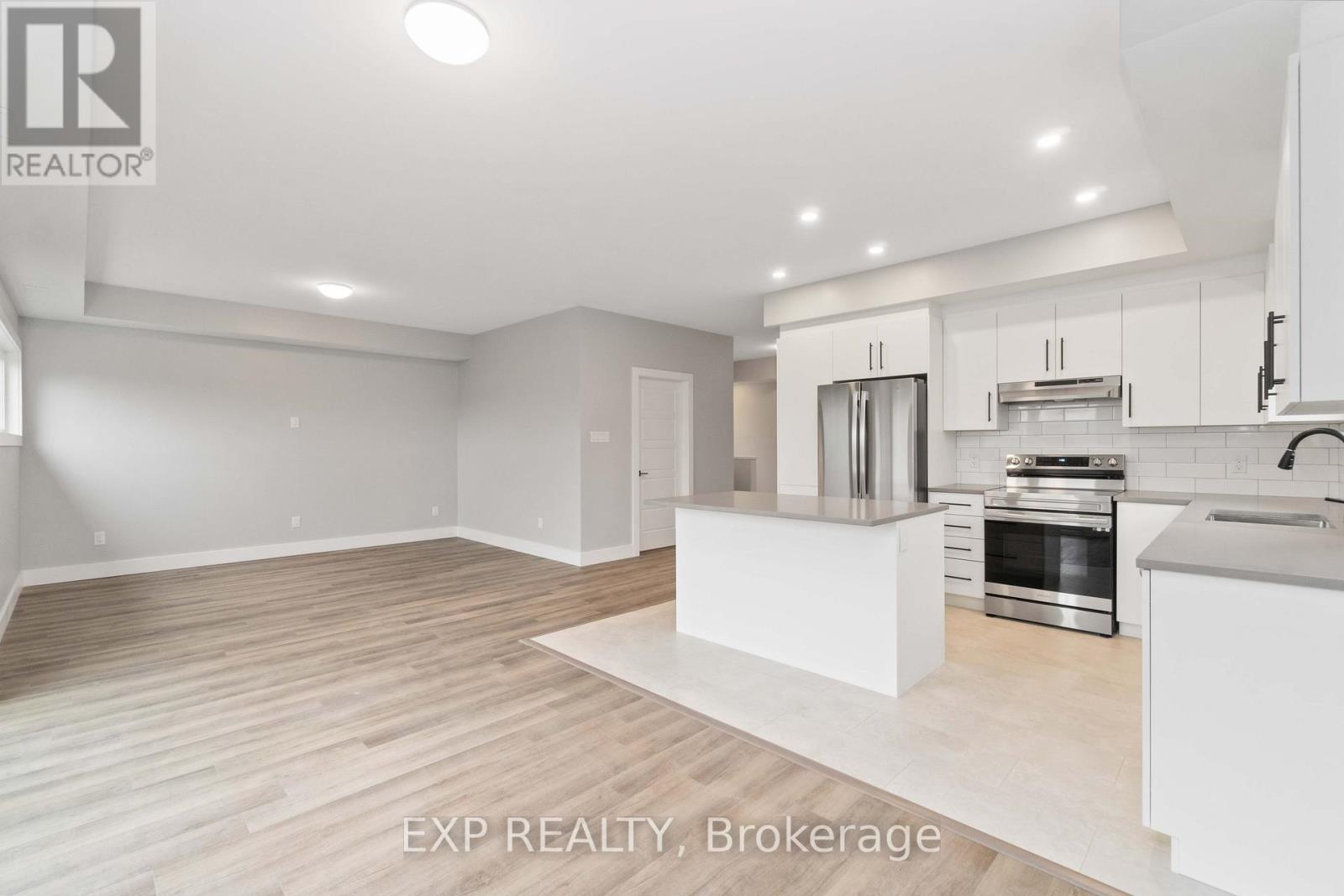 255 PRESLAND ROAD - 11