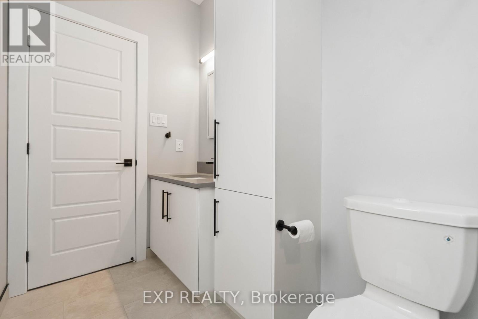 255 PRESLAND ROAD - 30