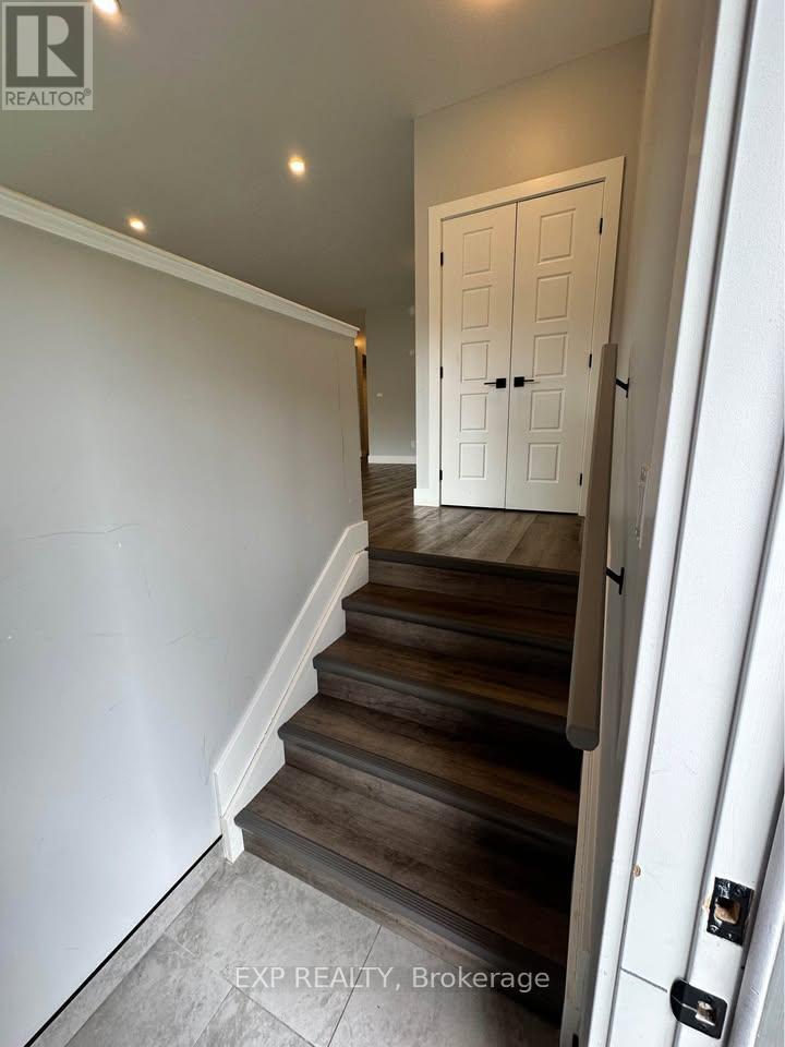 255 PRESLAND ROAD - 40