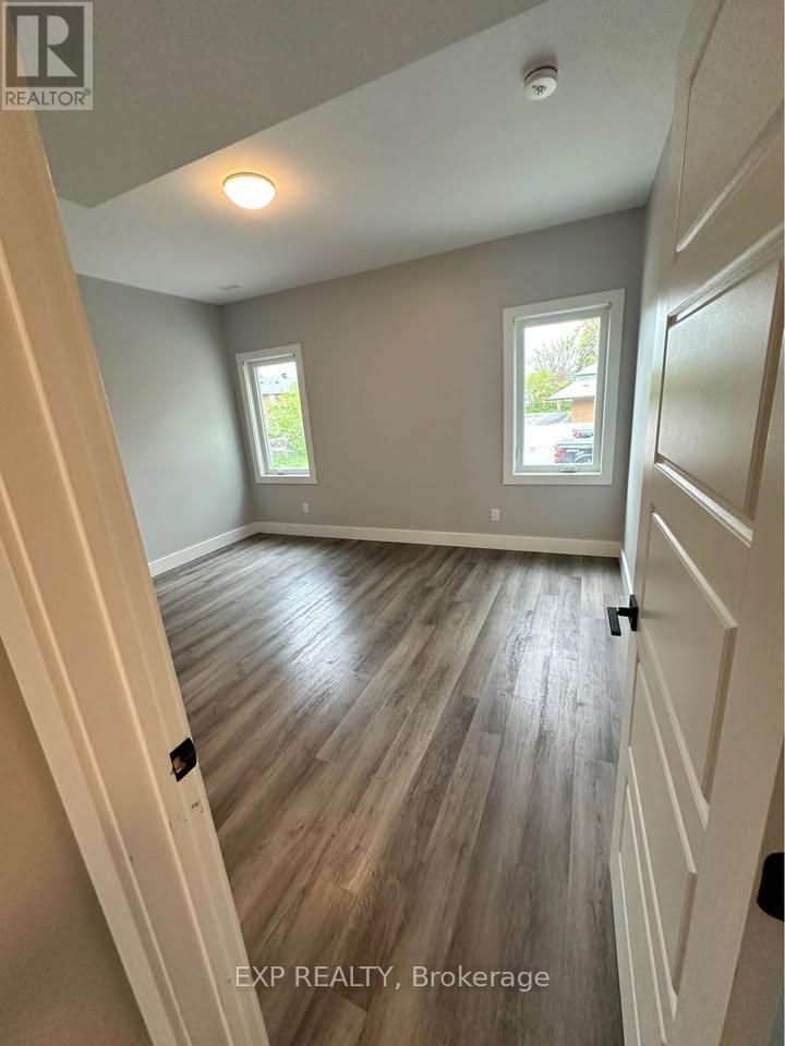 255 PRESLAND ROAD - 48