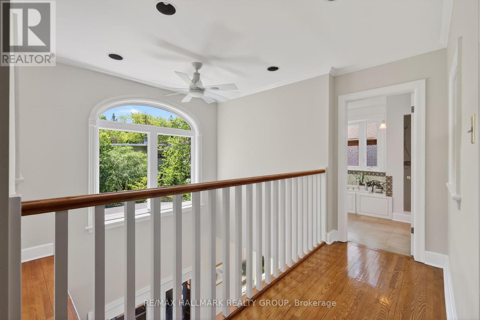2043 RIVERSIDE DRIVE - 26