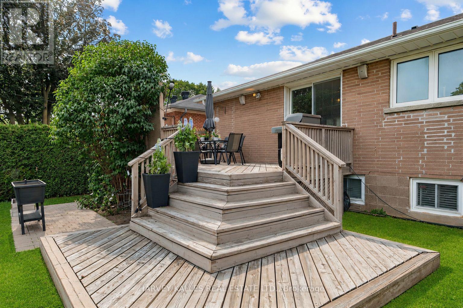 237 SEARLE AVENUE - 50