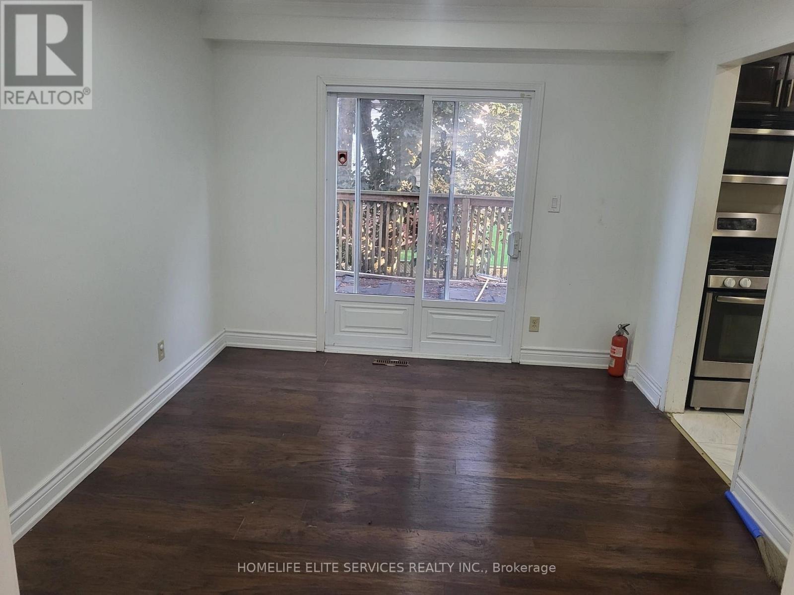43 BELLWOOD DRIVE - 5