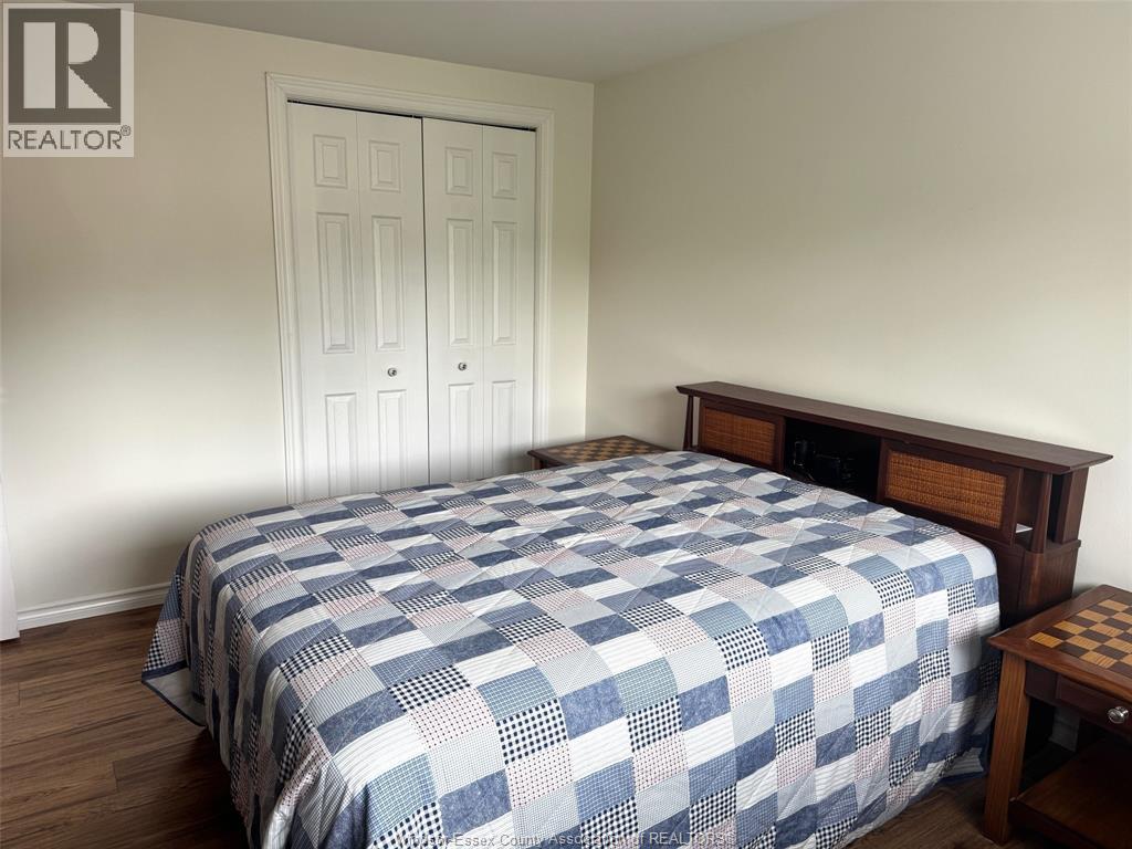 5458 LASSALINE AVENUE - 14