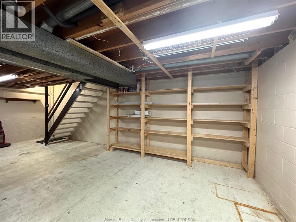 5458 LASSALINE AVENUE - 21