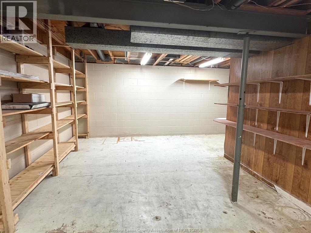 5458 LASSALINE AVENUE - 22
