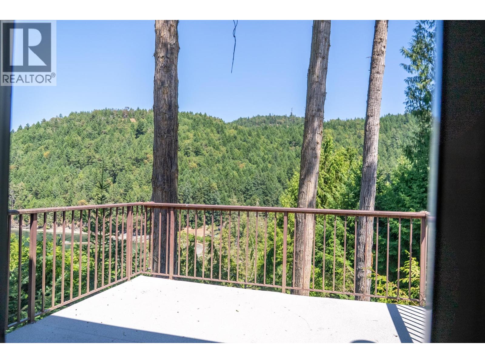 2610 GUNWHALE ROAD, Pender Island