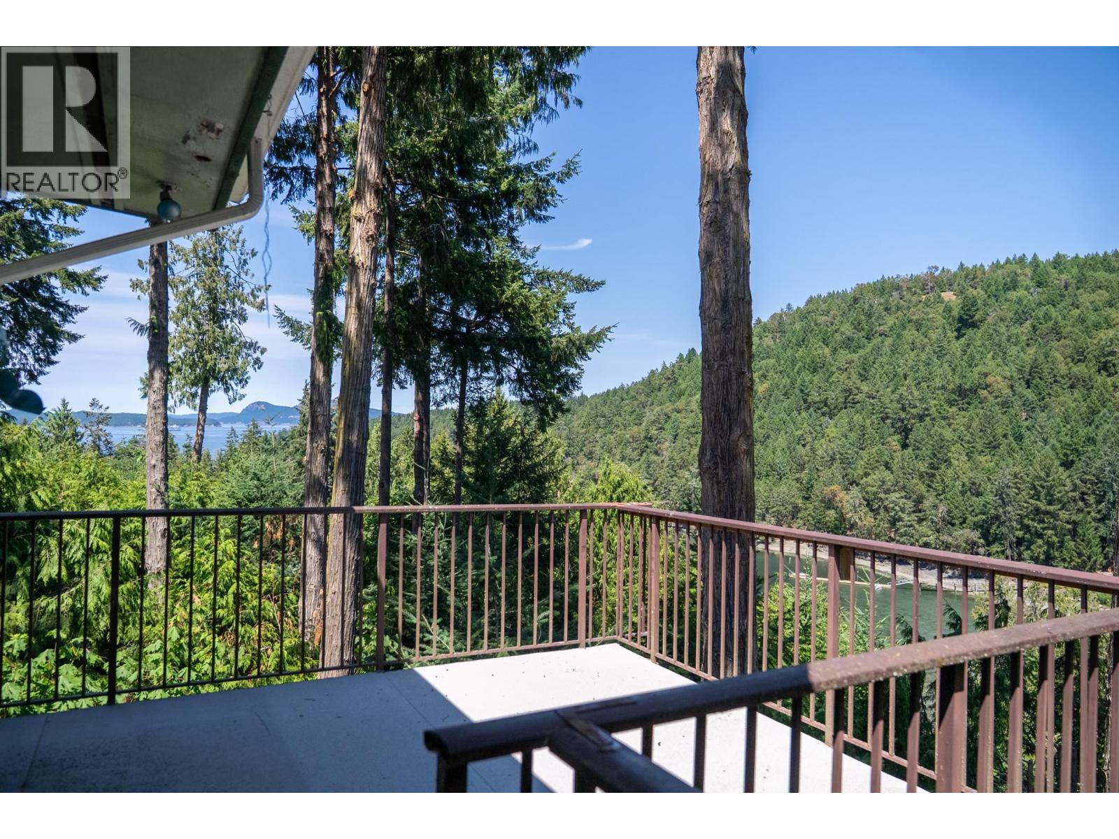 2610 GUNWHALE ROAD, Pender Island