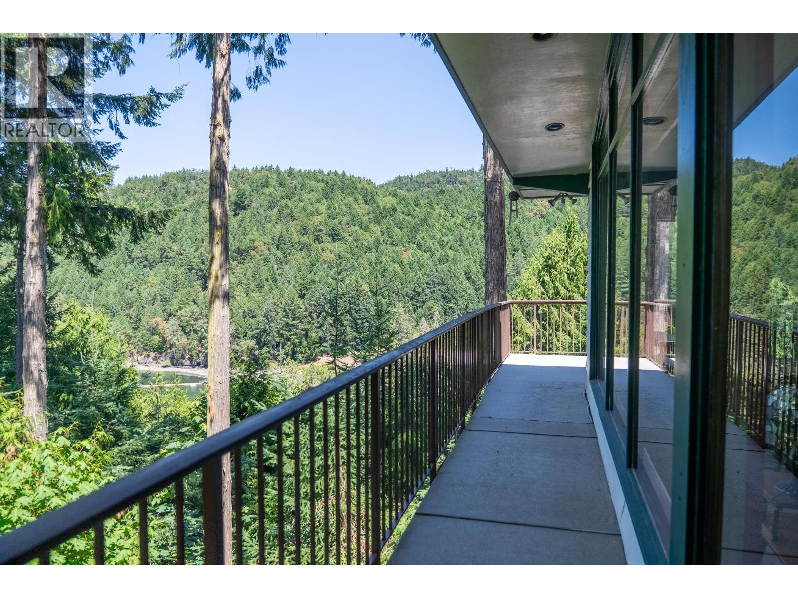 2610 GUNWHALE ROAD, Pender Island