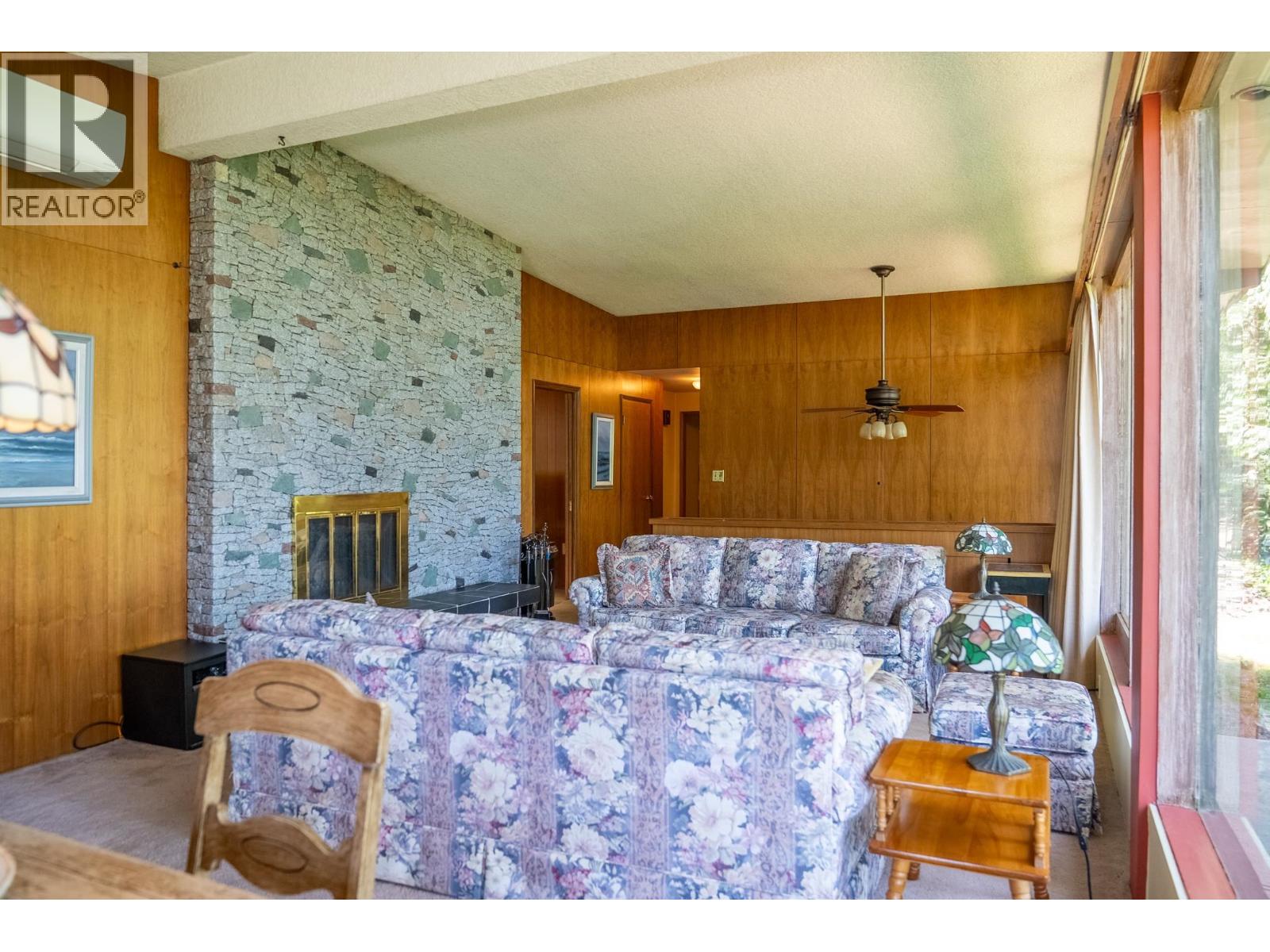 2610 GUNWHALE ROAD, Pender Island