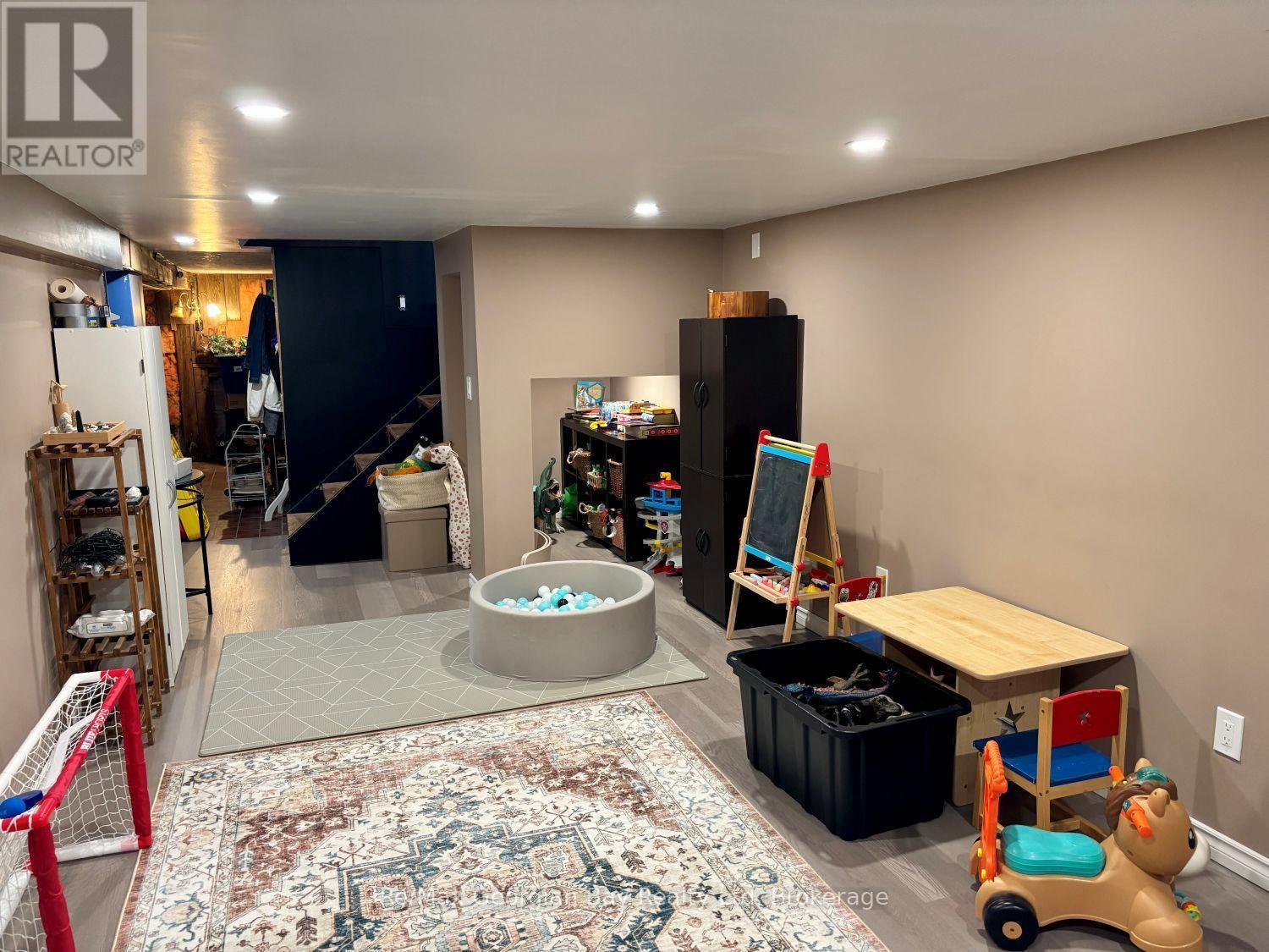 11 JOHN STREET - 15