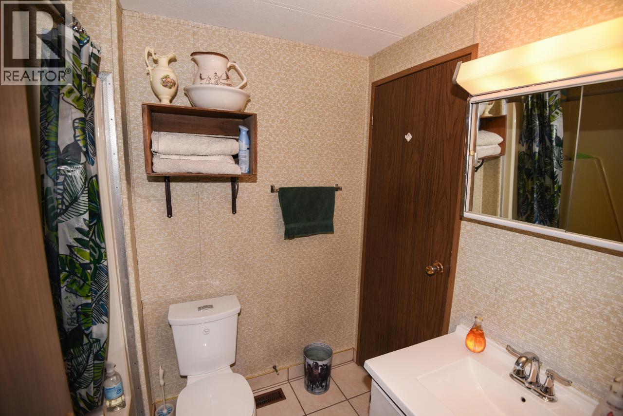 7520 WEST SUBDIVISION Road - 23