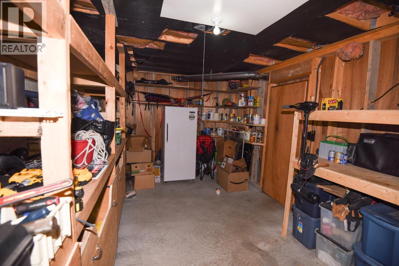 7520 WEST SUBDIVISION Road - 43
